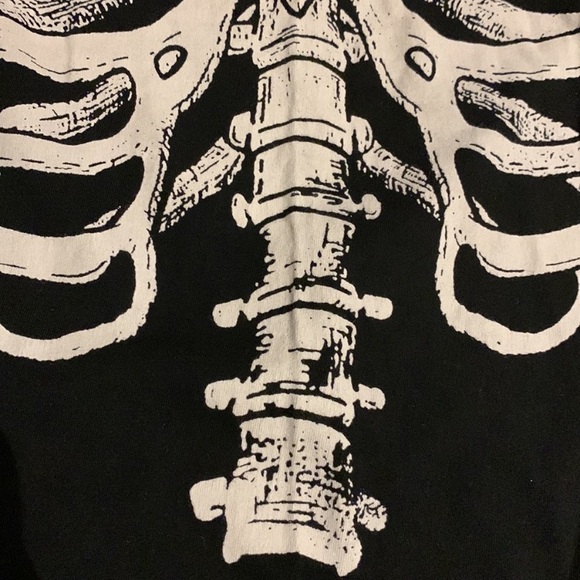 2 Long Sleeve Tees - Glow in the Dark Skeleton & Red - size L (10/12) - Picture 3 of 16